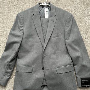 Men Light Grey Suit!! NEVER WORN